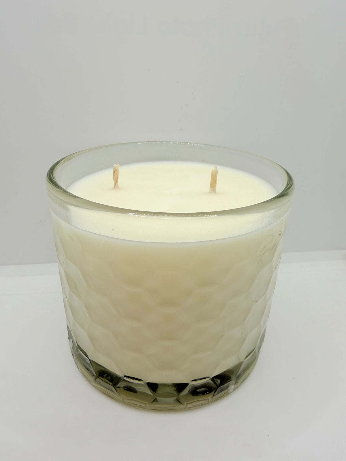 Cashmere Double Wick Candle-18 oz